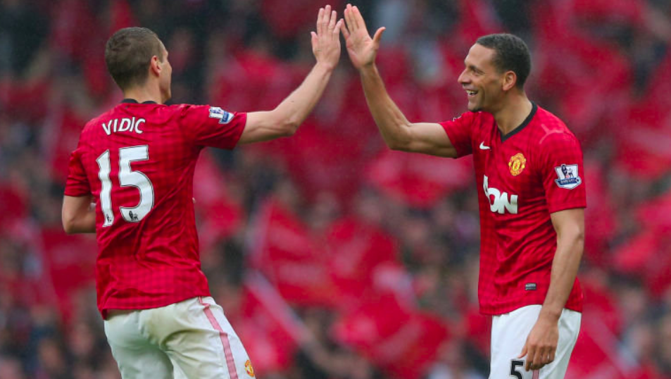 保持阵容的 保持阵容的