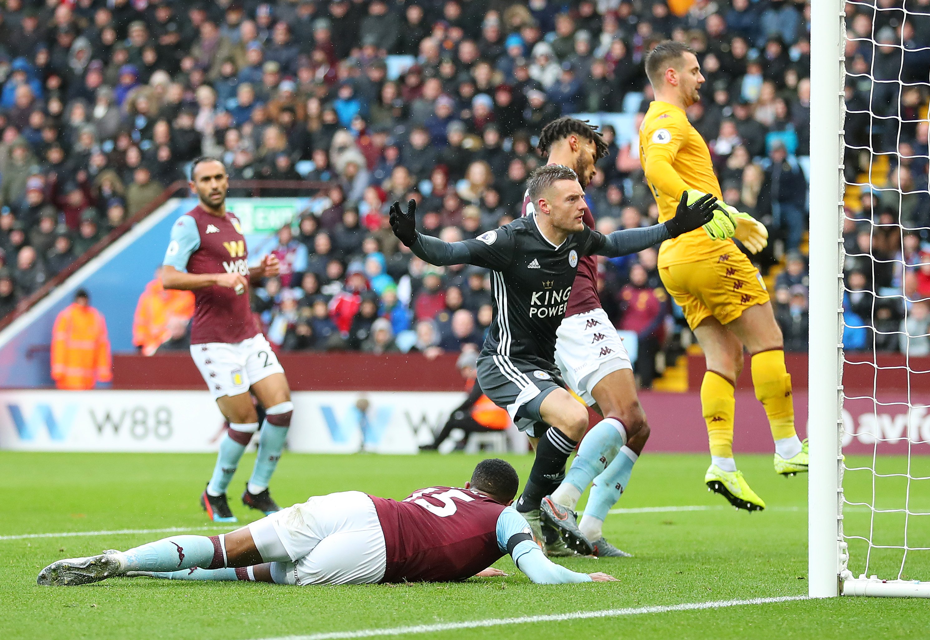 展现其独特 展现其独特